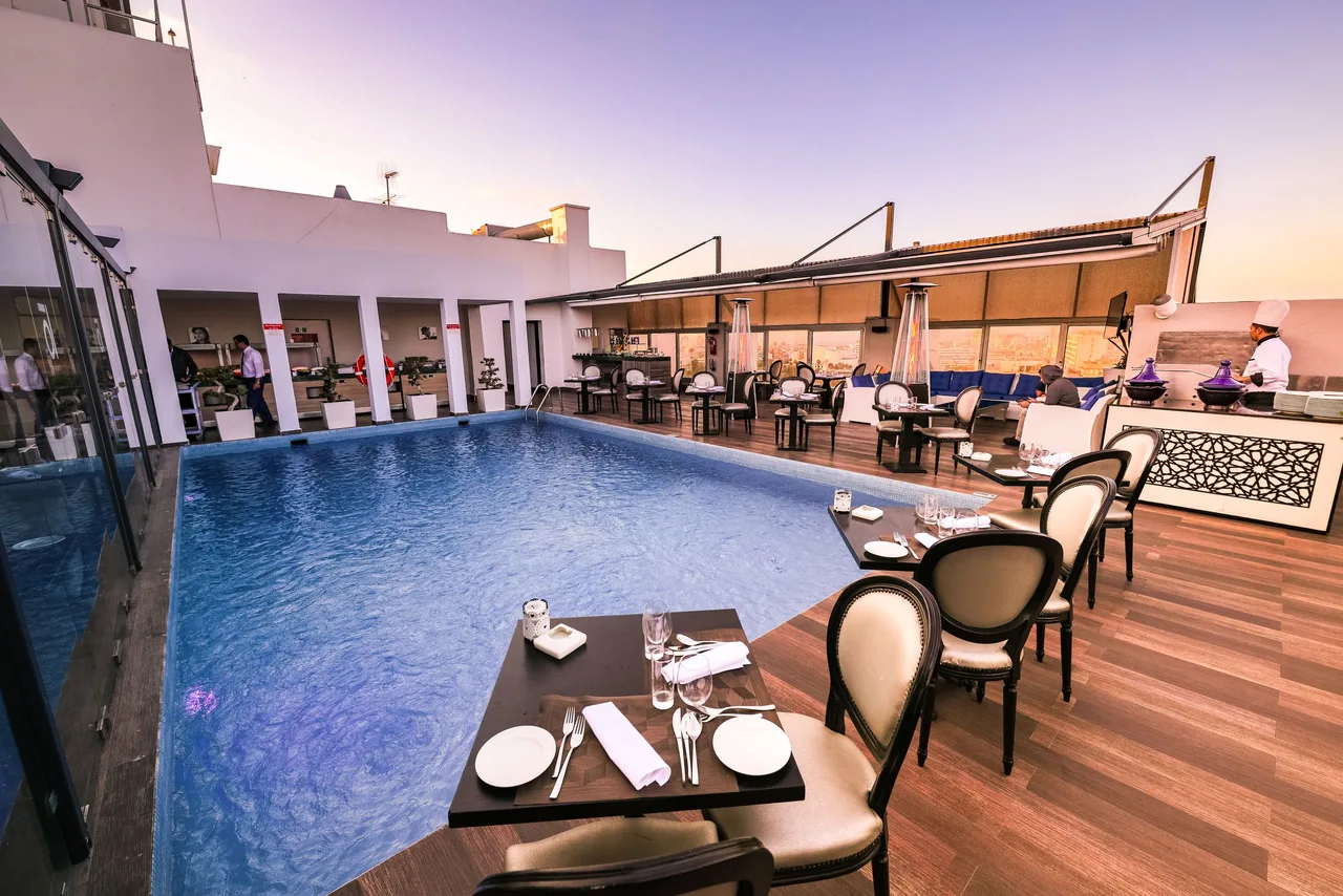 Skybar 25 (illustrative image)